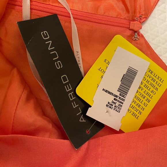 ALFRED SUNG Coral Wedding Dress - Picture 10 of 11